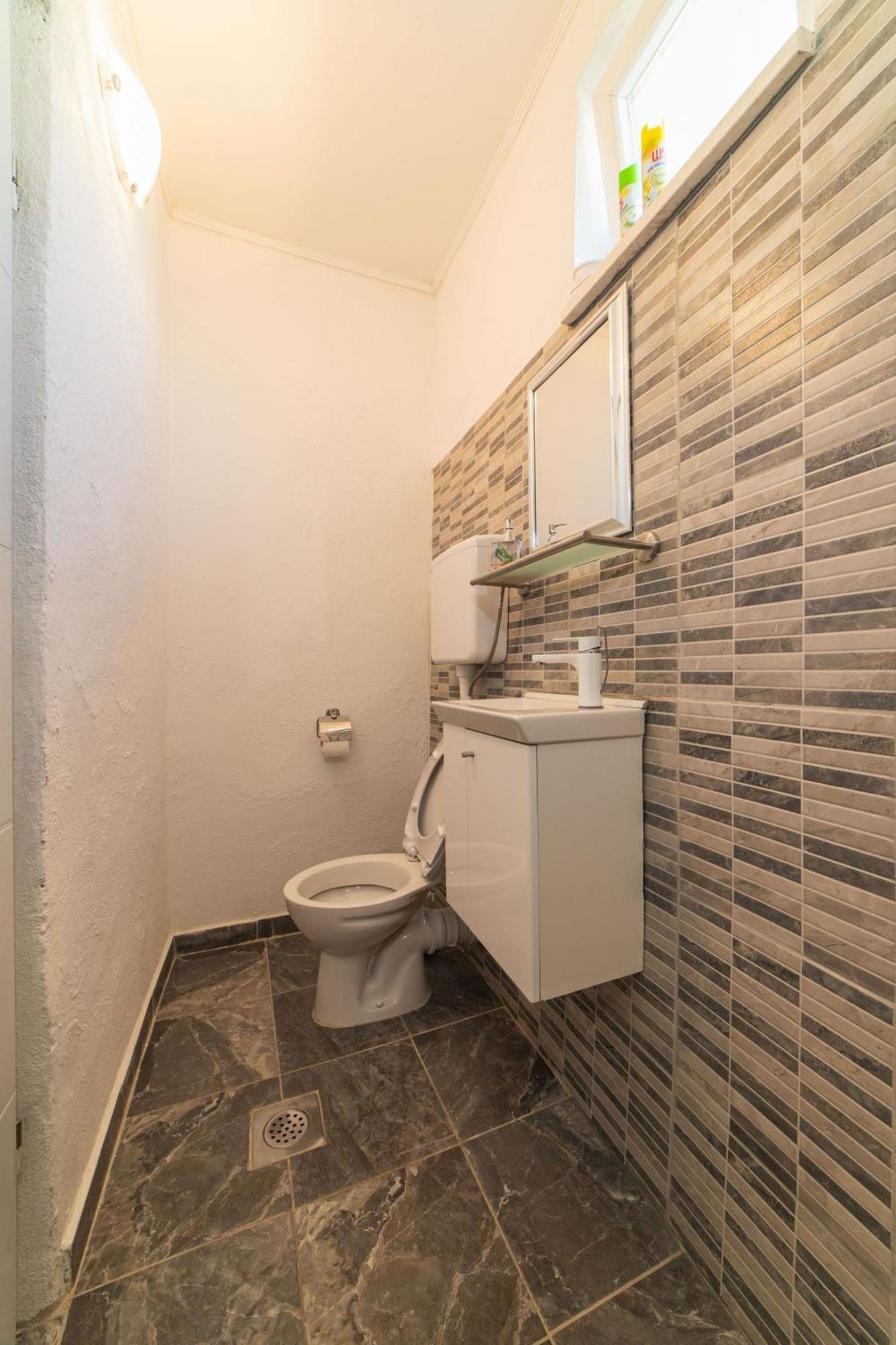 Apartment Livaja Kastel Novi Room photo